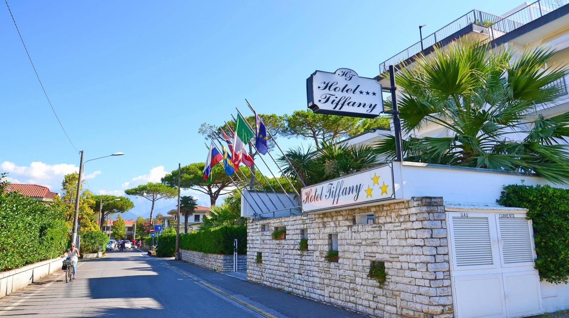 Hotel Tiffany Marina di Massa Exterior foto